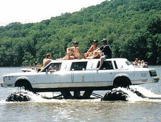 Illustration for article titled Ten "You Might Be A Redneck" Limos